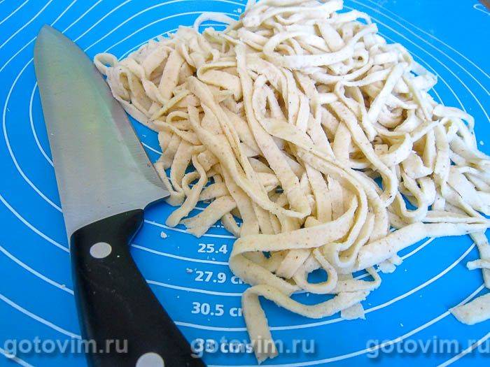 Домашня локшина з манки (пісний рецепт). Фотографія рецепта