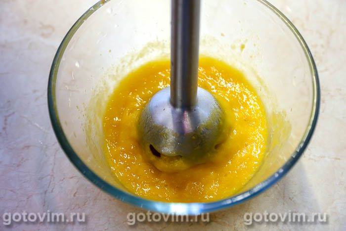 Крем із манго з білим шоколадом і вершками