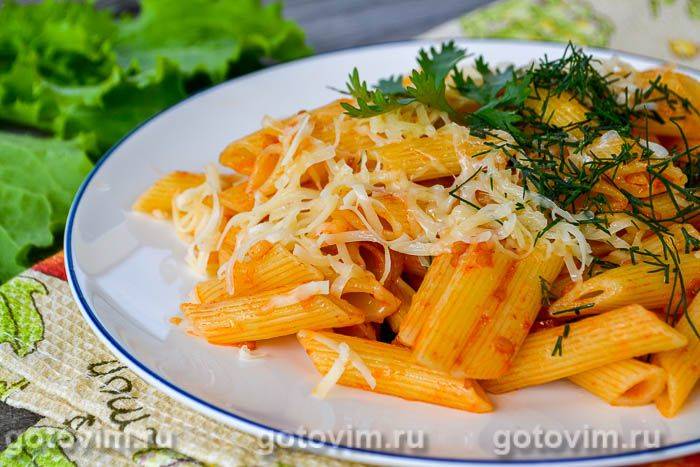 Макарони з соусом аррабіата (Pasta All'Arrabiata). Фотографія рецепта
