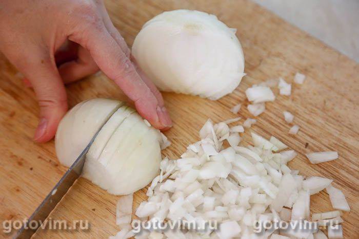 Пельмені з лисичками в сметані