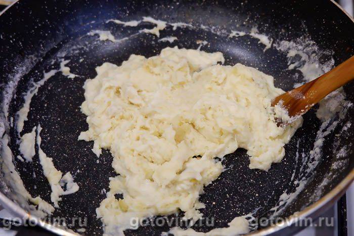 Жульєн із куркою та грибами