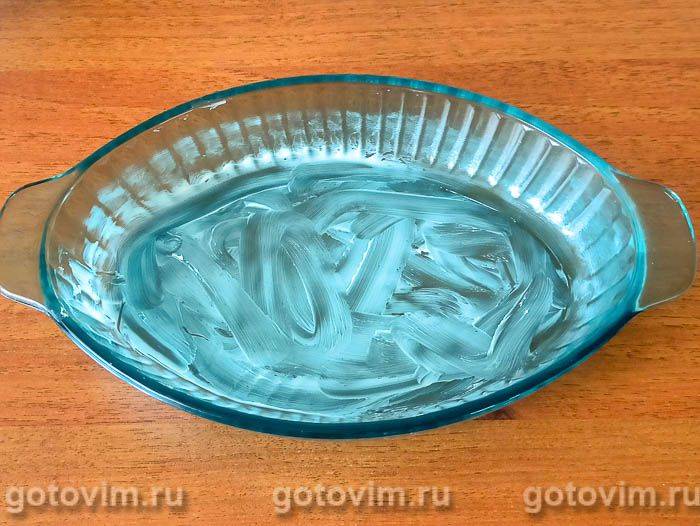 Десерт із запечених із ромом фруктів