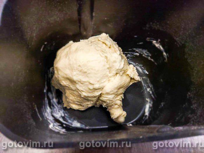 Пельмені з куркою за допомогою пельменниці