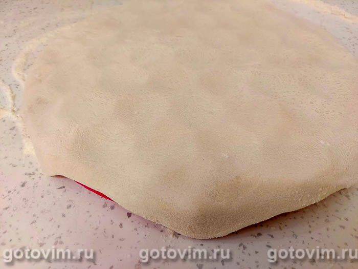 Пельмені з куркою за допомогою пельменниці