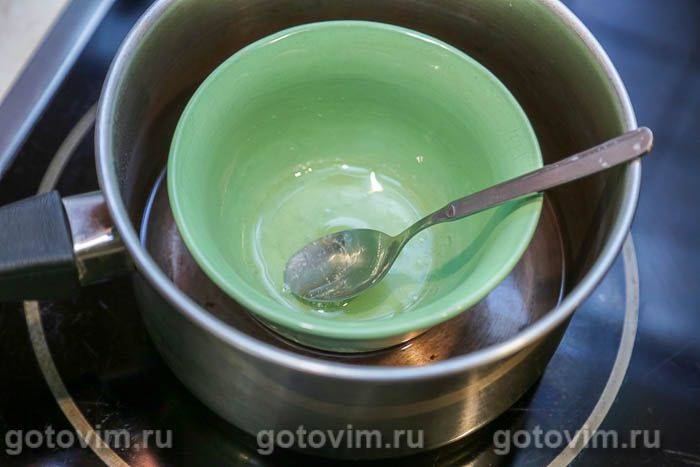 Желе з ряжанки з полуницею 