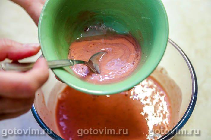 Желе з ряжанки з полуницею 