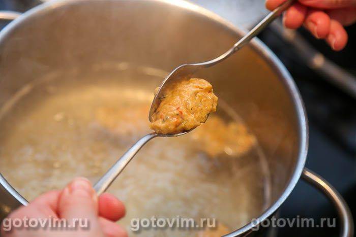 Бульйон яловичий з овочевими галушками