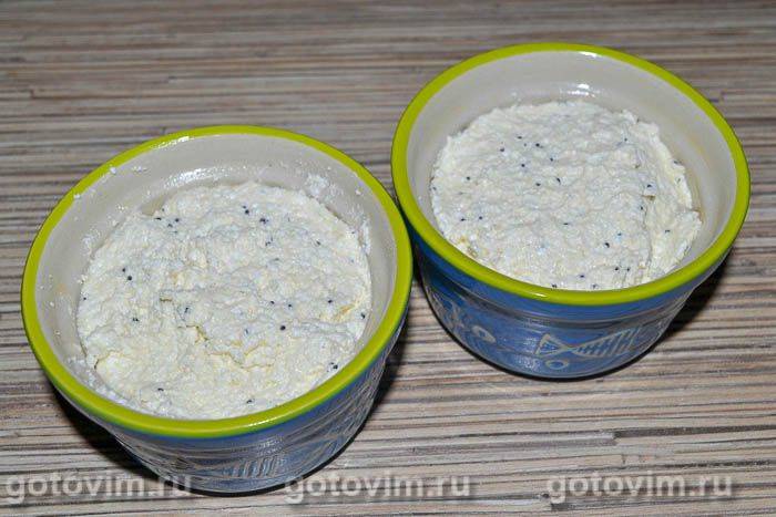 Сирна запіканка з маком на кукурудзяному борошні (без глютену)