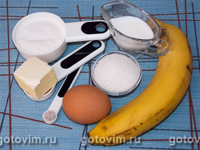 Банановий пудинг у мікрохвильовці