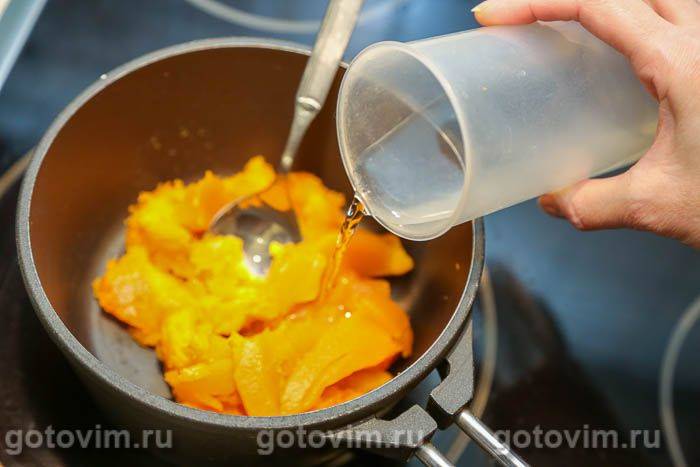 Гарбузовий хліб із житнього та пшеничного борошна з коріандром