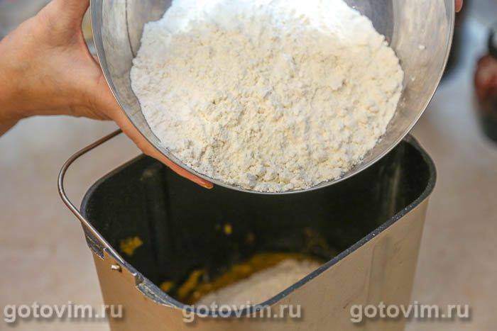 Гарбузовий хліб із житнього та пшеничного борошна з коріандром