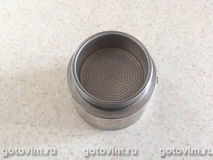 Як варити каву в гейзерній кавоварці 