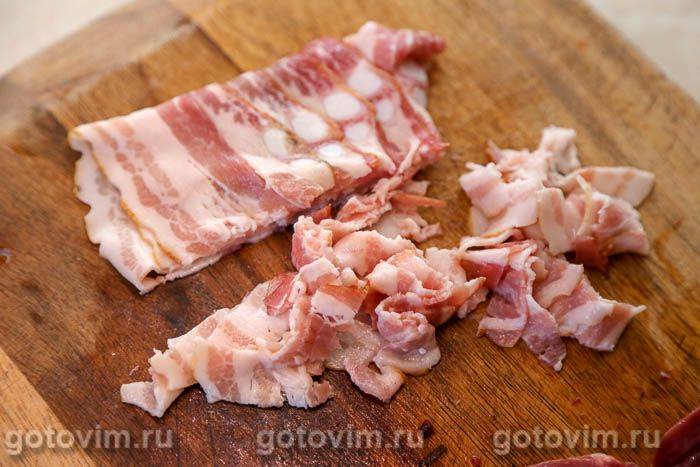 Курячі сердечка, смажені з соусом на квасі 