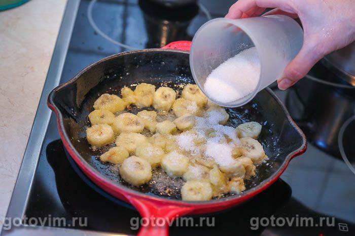 Сирна паска з банановим кремом