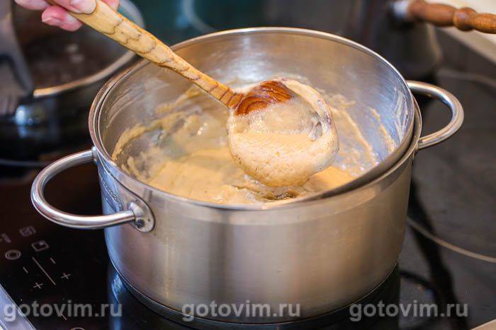 Сирна паска з банановим кремом